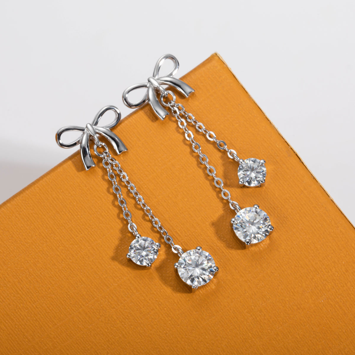 S925 Sterling Silver Classic Bow Moissanite Earrings