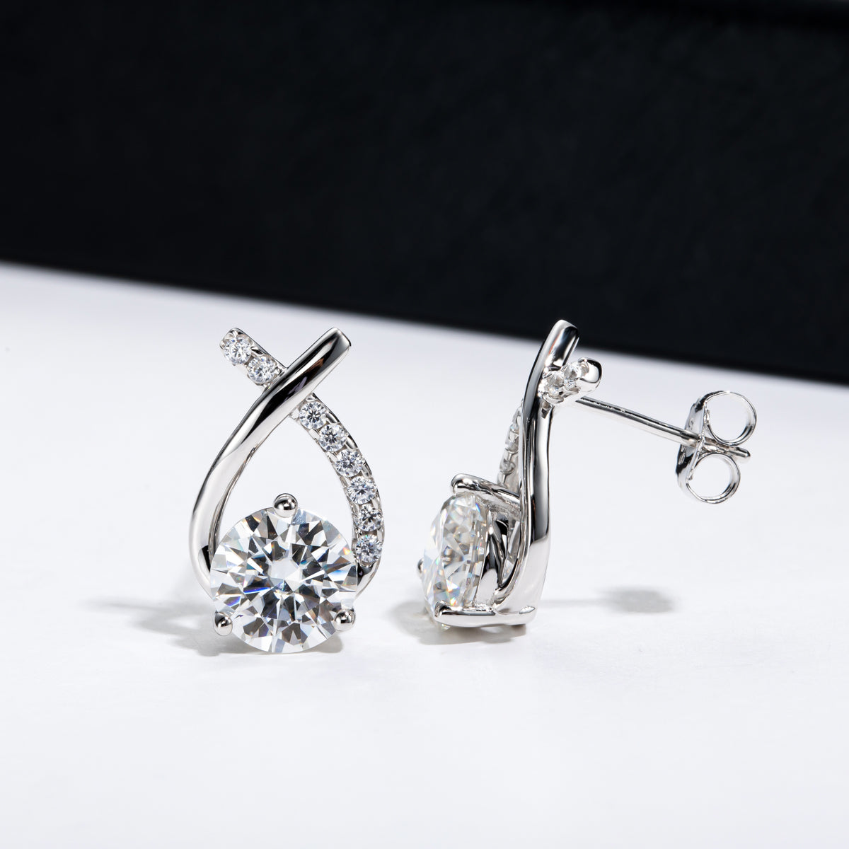 2CT Moissanite Stud Earrings, S925 Sterling Silver