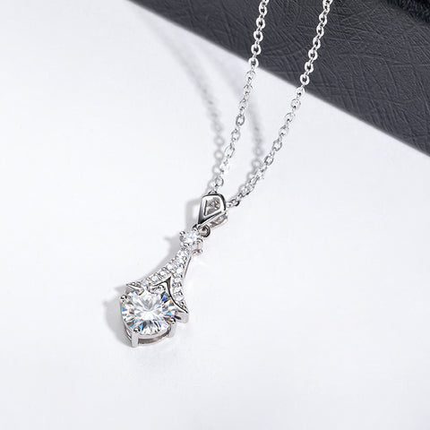 Round Brilliant Cut Moissanite Diamond Pendants Necklace (1 ct)