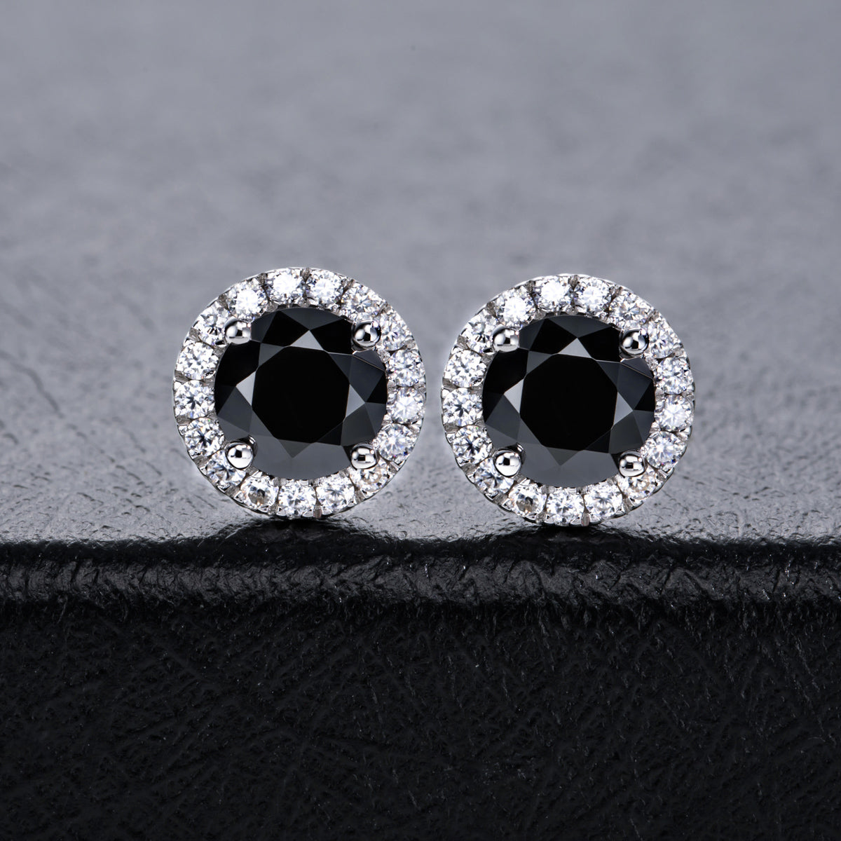 S925 Sterling Silver Moissanite Stud Earrings