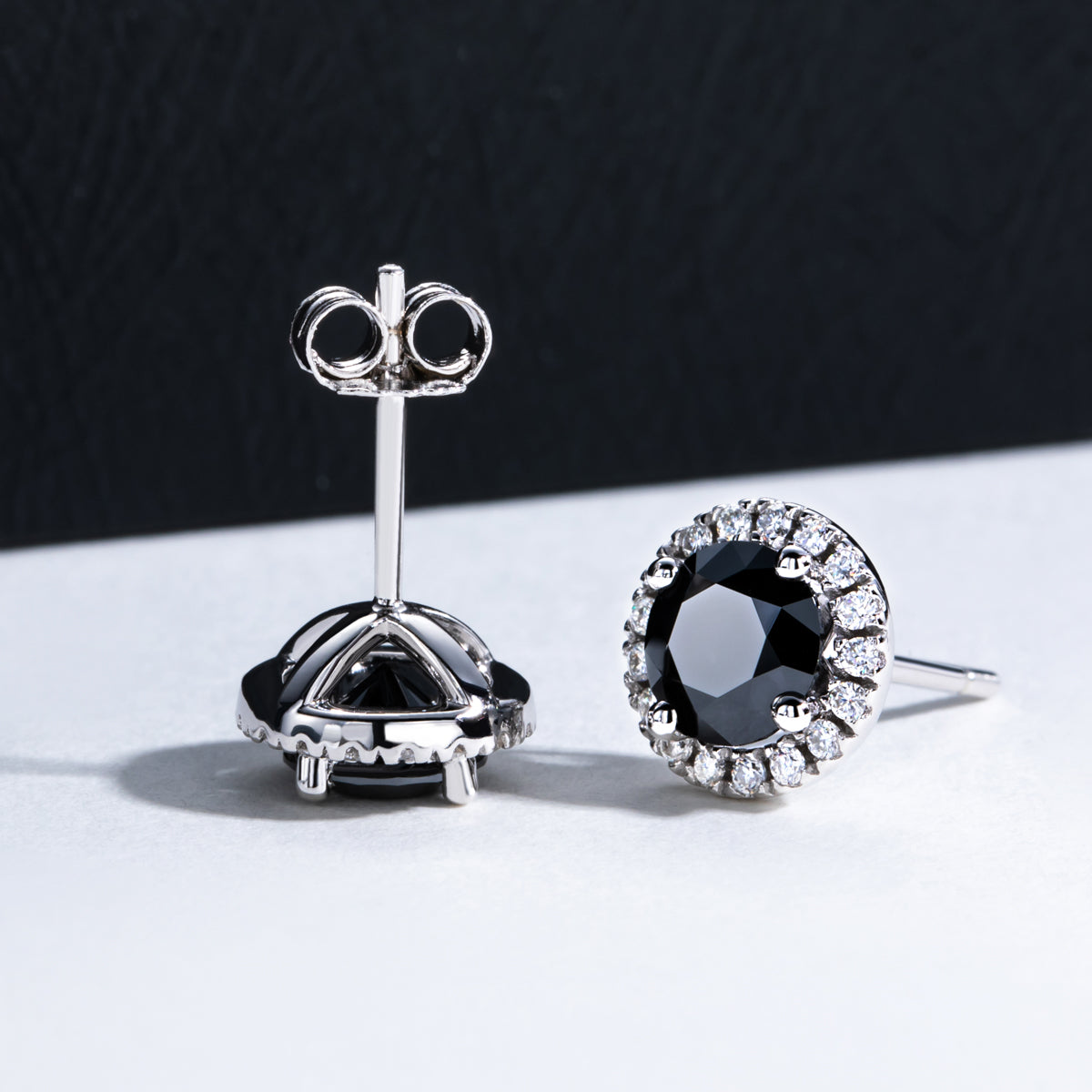 S925 Sterling Silver Moissanite Stud Earrings