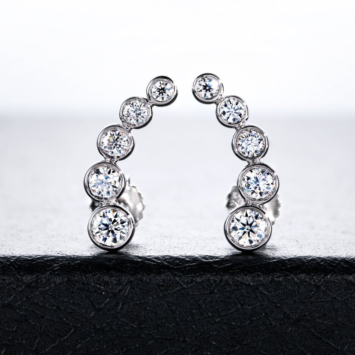 S925 Sterling Silver Five-Stone Bubble Moissanite Stud Earrings