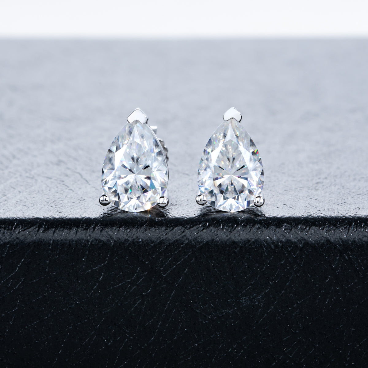 S925 Silver Pear-Shaped Moissanite Stud Earrings, Standard Cut