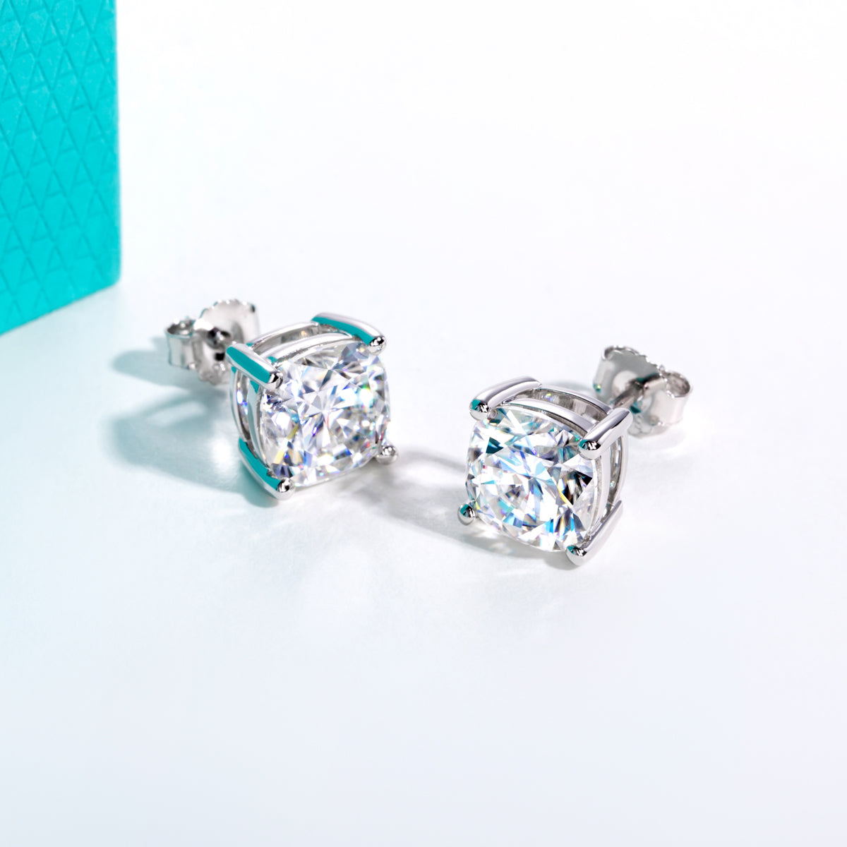 S925 Silver Moissanite Cushion Cut Stud Earrings