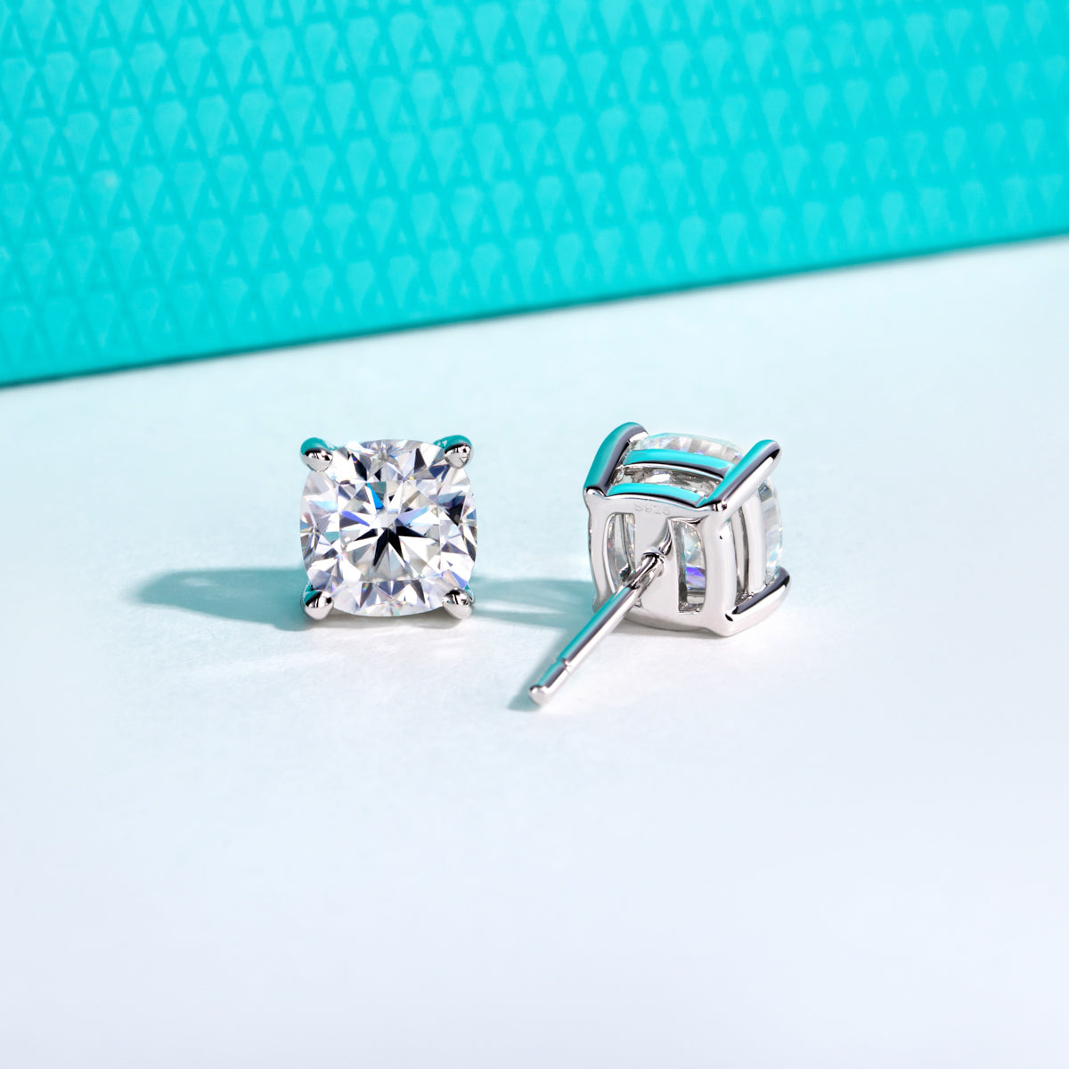 S925 Silver Moissanite Cushion Cut Stud Earrings