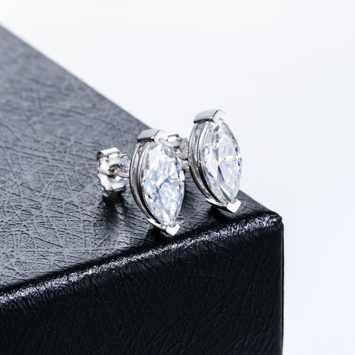 S925‑Silver Marquise‑Cut Moissanite Stud Earrings