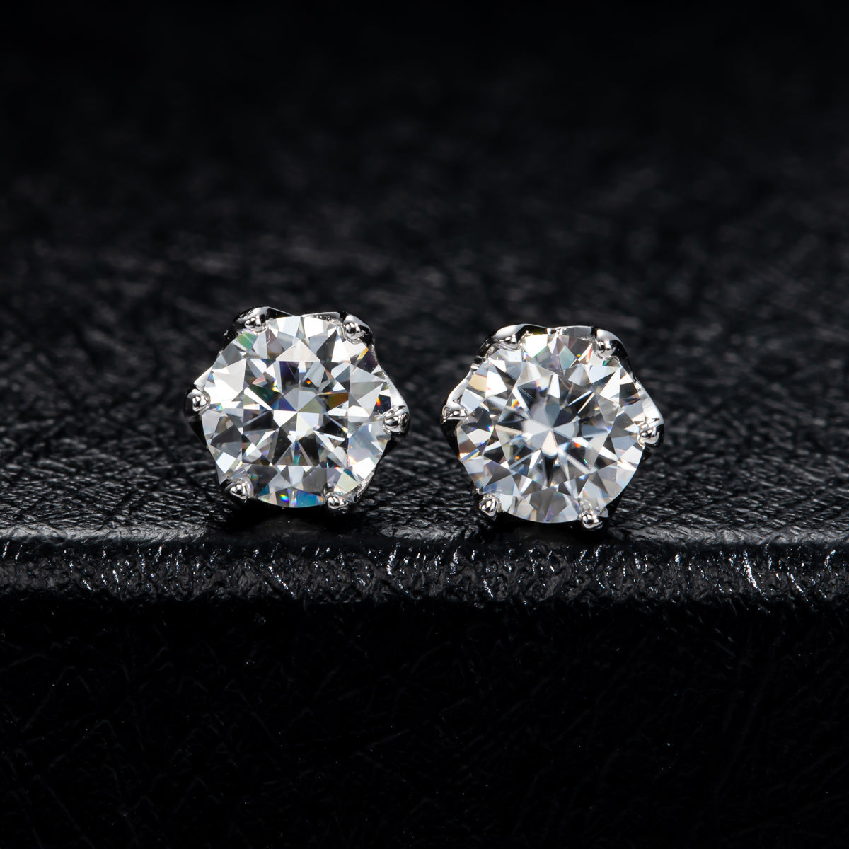 1CT Classic Moissanite Silver Stud Earrings
