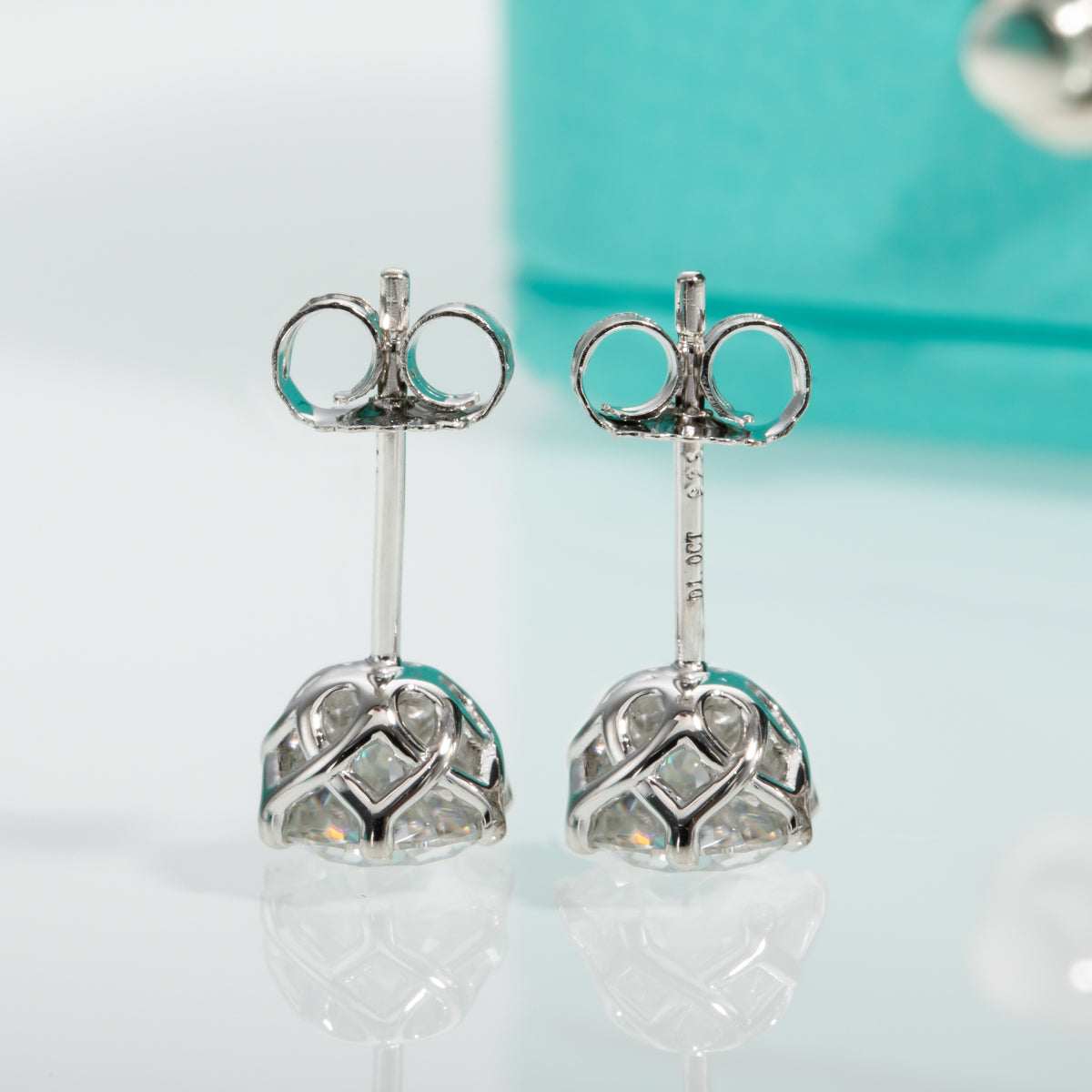 1CT Classic Moissanite Silver Stud Earrings