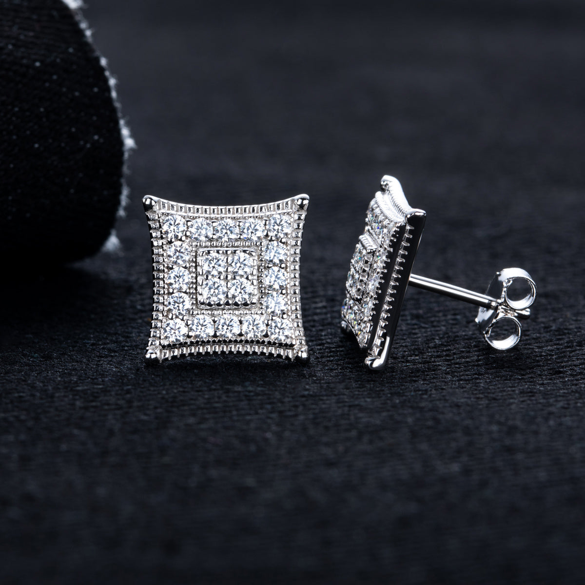 S925 Sterling‑Silver Round Moissanite Stud Earrings