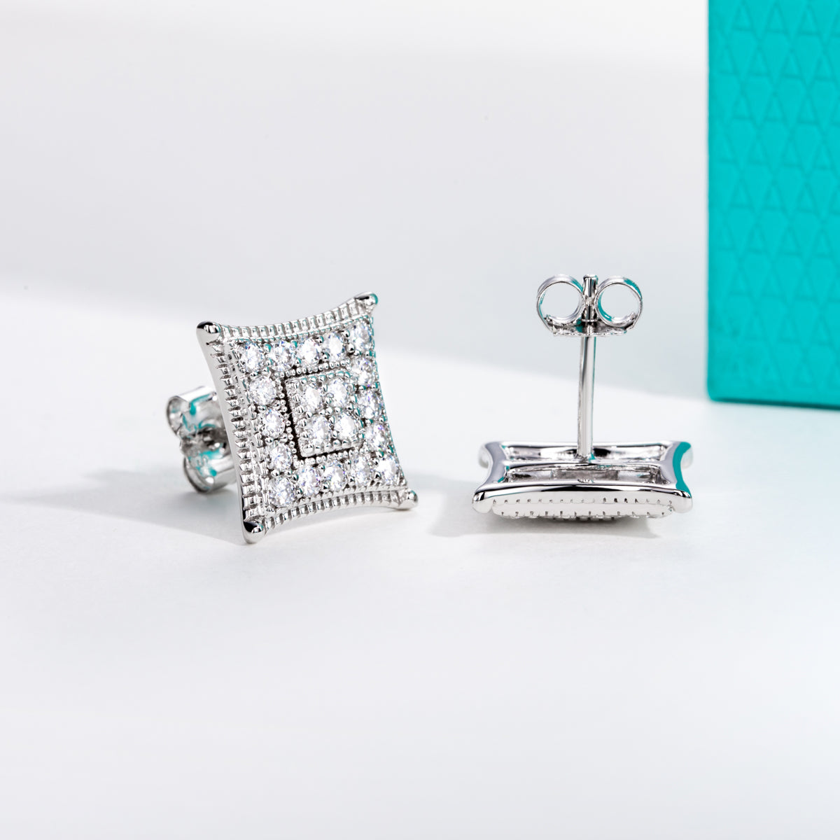 S925 Sterling‑Silver Round Moissanite Stud Earrings