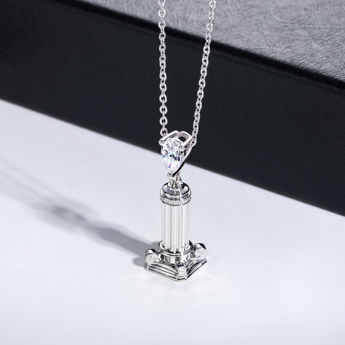 S925 Sterling Silver Teardrop Moissanite Roman Column Pendant