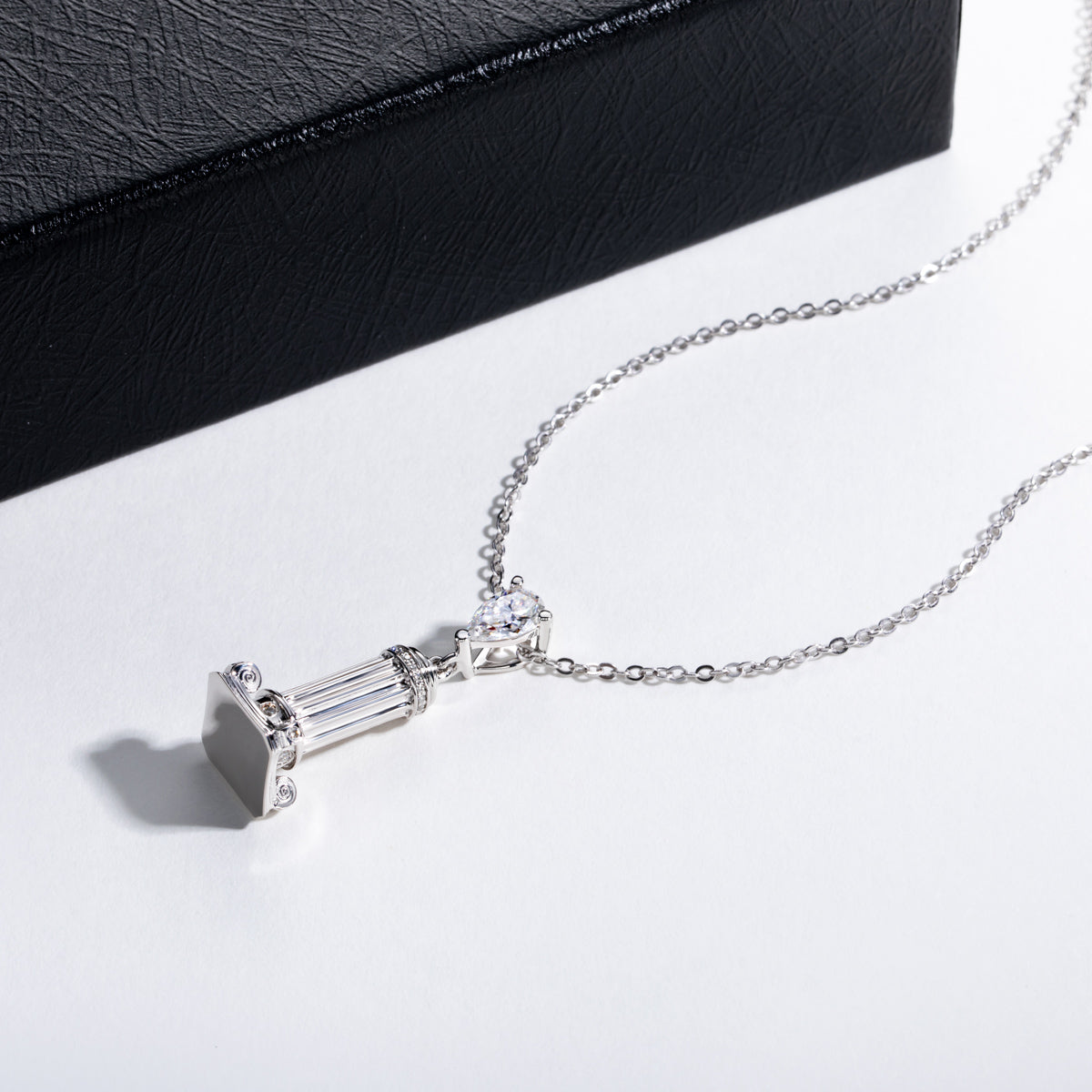 S925 Sterling Silver Teardrop Moissanite Roman Column Pendant