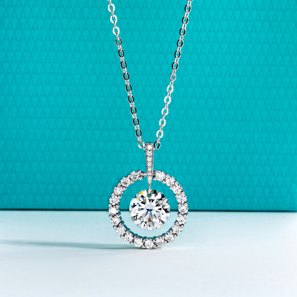 S925 Sterling Silver Round Pierced Moissanite Pendant