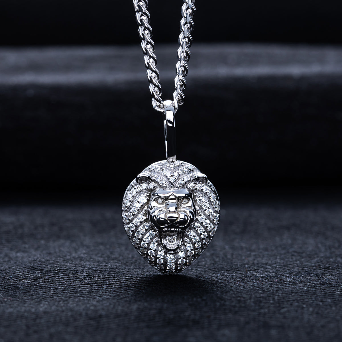 S925 Silver Moissanite Hip Hop Lion Pendant