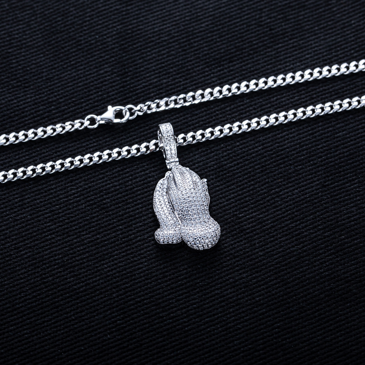 S925 Silver Moissanite Full Paved Praying Hands Pendant