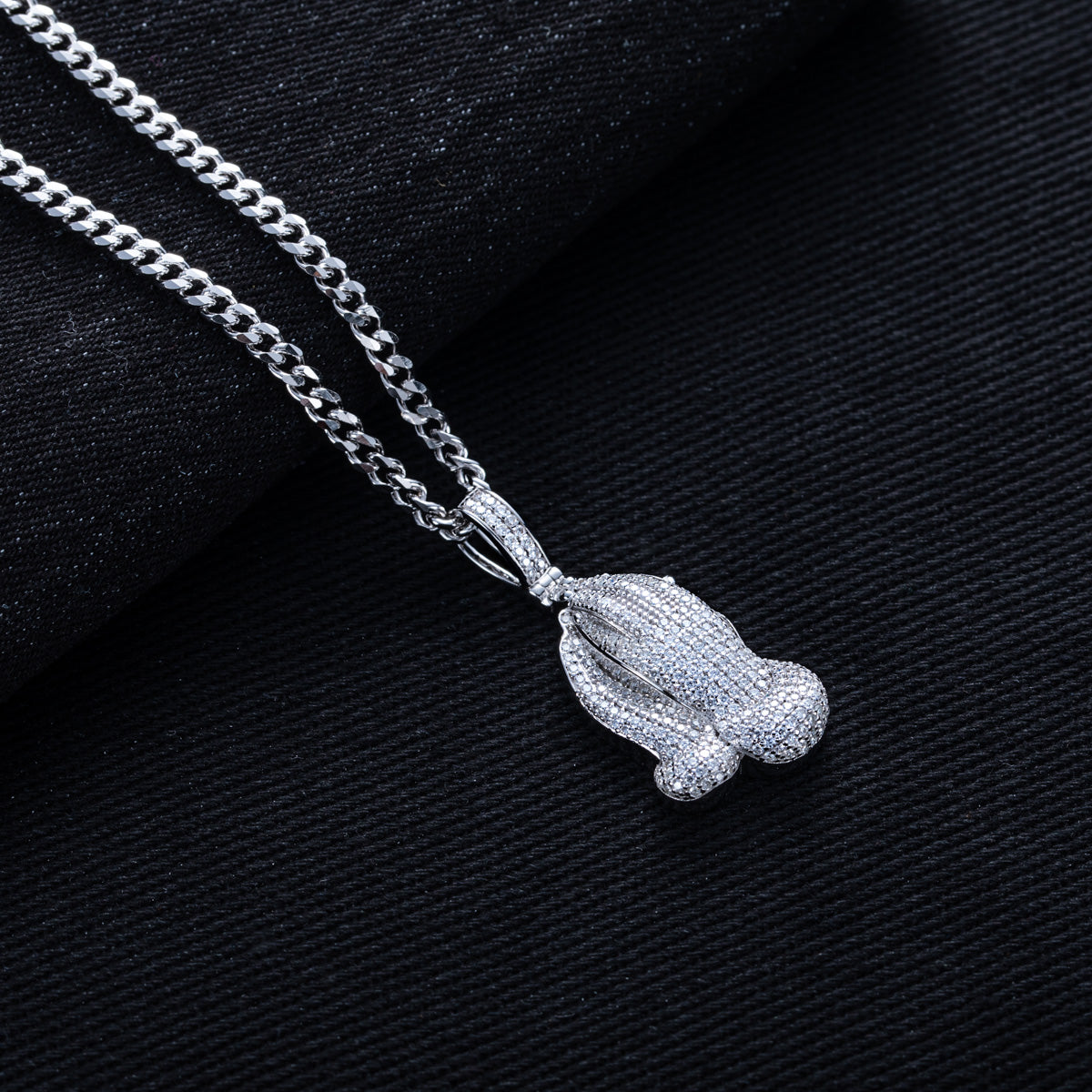 S925 Silver Moissanite Full Paved Praying Hands Pendant