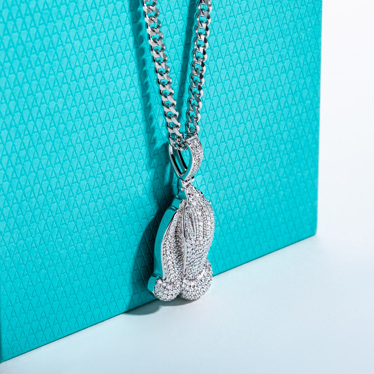 S925 Silver Moissanite Full Paved Praying Hands Pendant
