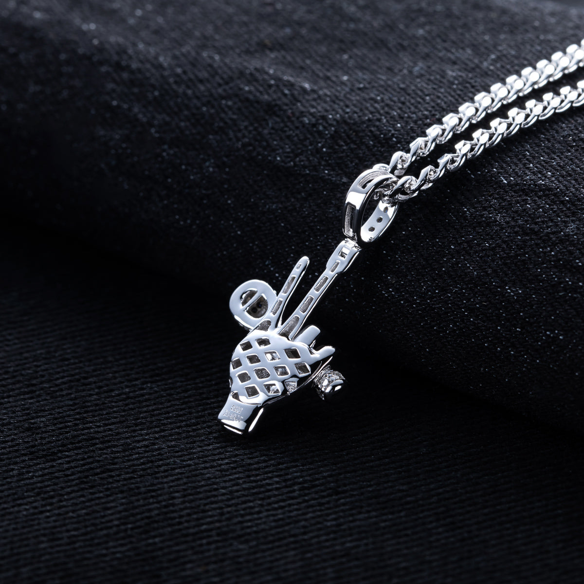 S925 Silver Moissanite Hip-hop Microphone Pendant