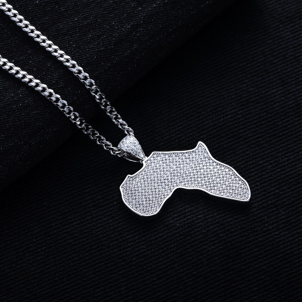 S925 Moissanite Hip Hop African Map Pendant