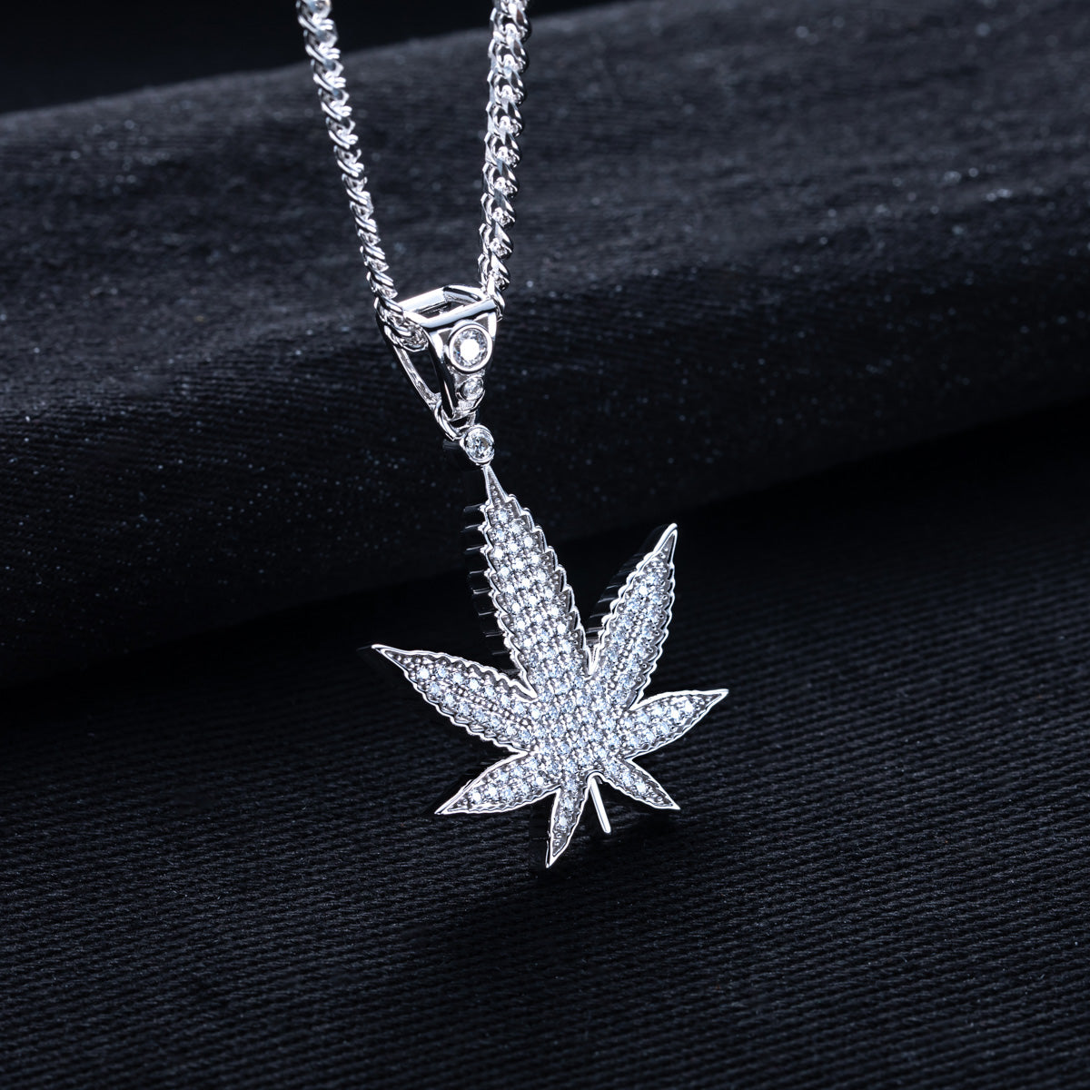 S925 Moissanite Maple Leaf Pendant with 60cm Stainless Steel Chain