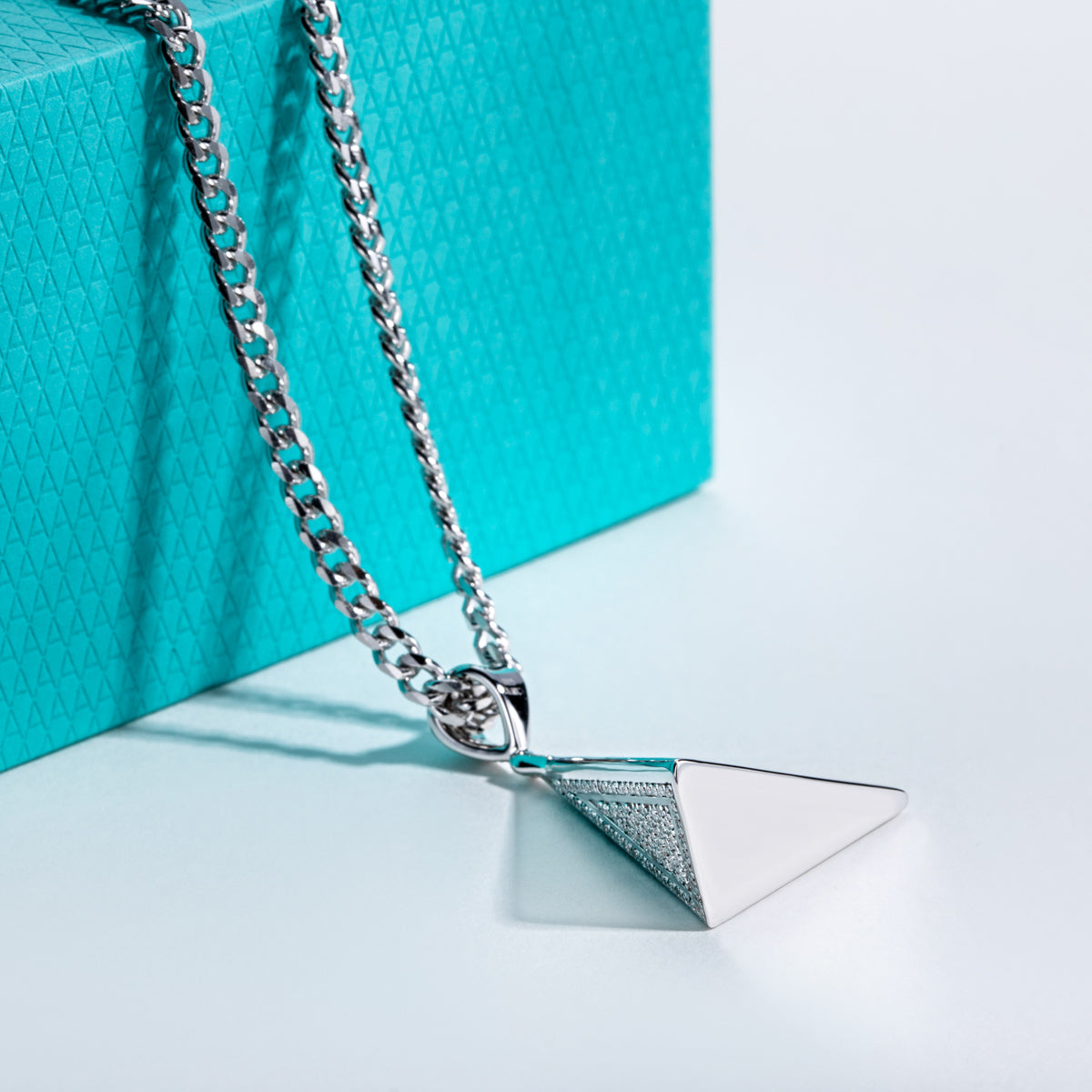 S925 Silver Moissanite Eye of Horus Pendant