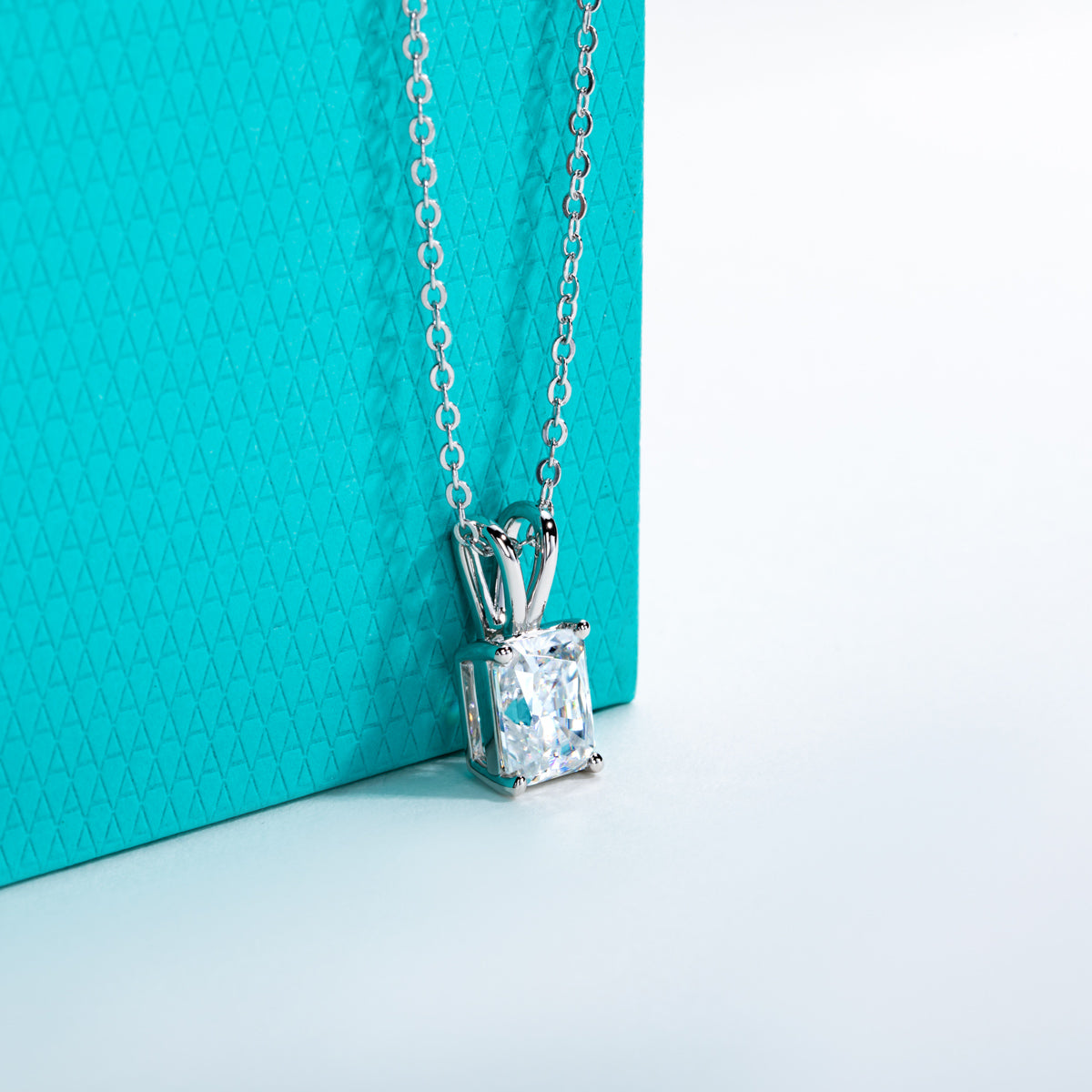 S925 Silver Radiant Cut Moissanite Pendant