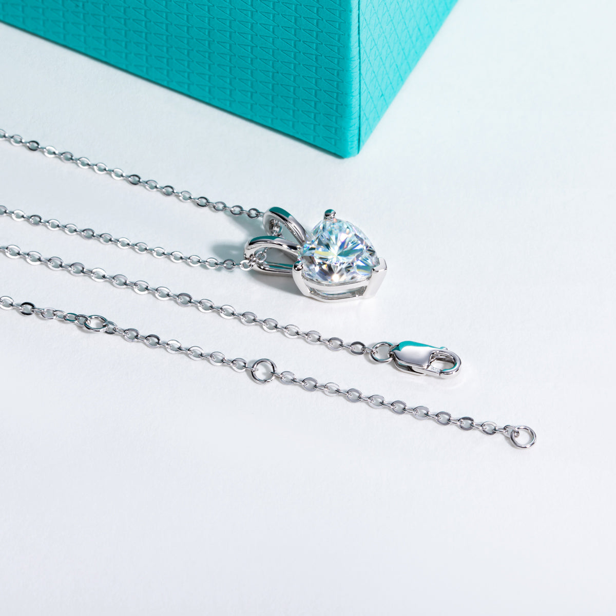 S925 Silver Heart Moissanite Pendant