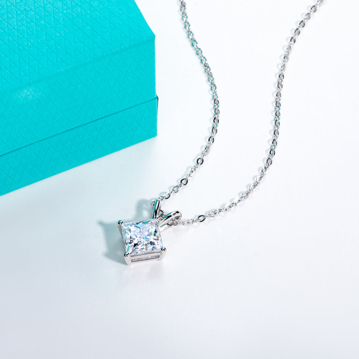 S925 Silver Princess Cut Moissanite Pendant