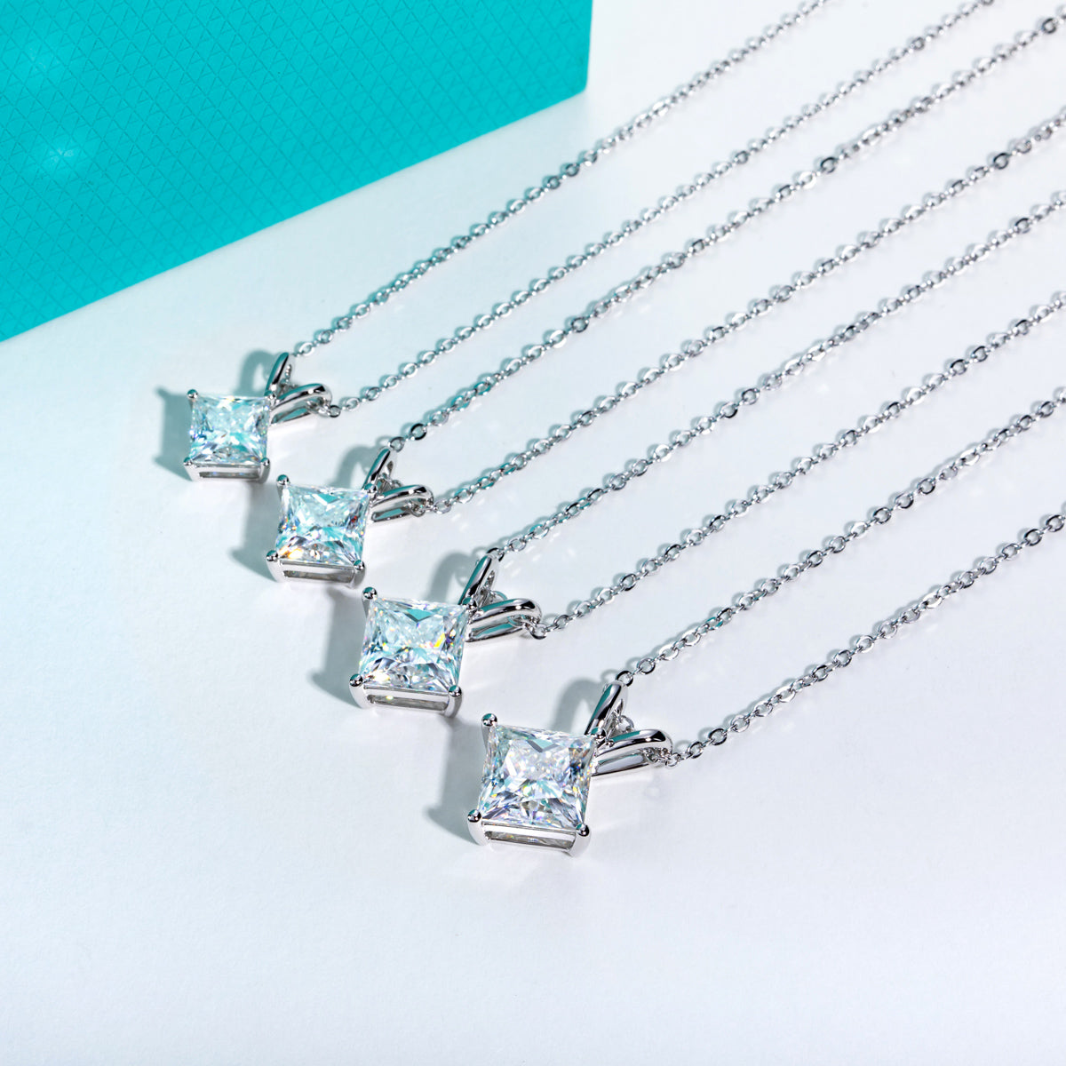S925 Silver Princess Cut Moissanite Pendant