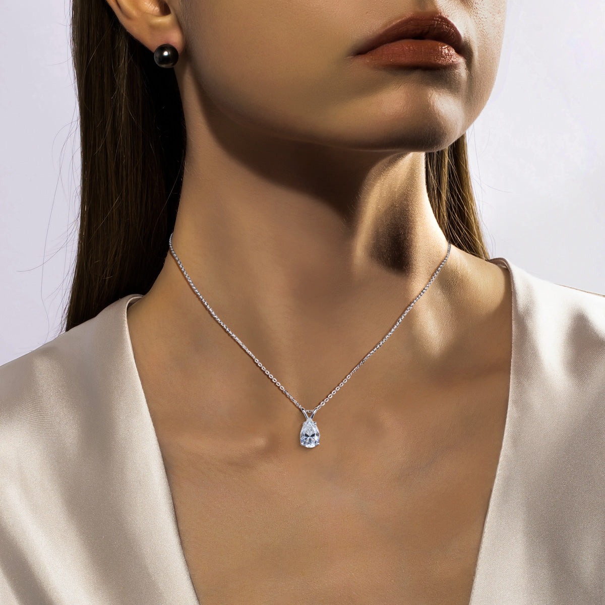 S925 Silver Pear Shaped Cut Moissanite Pendant