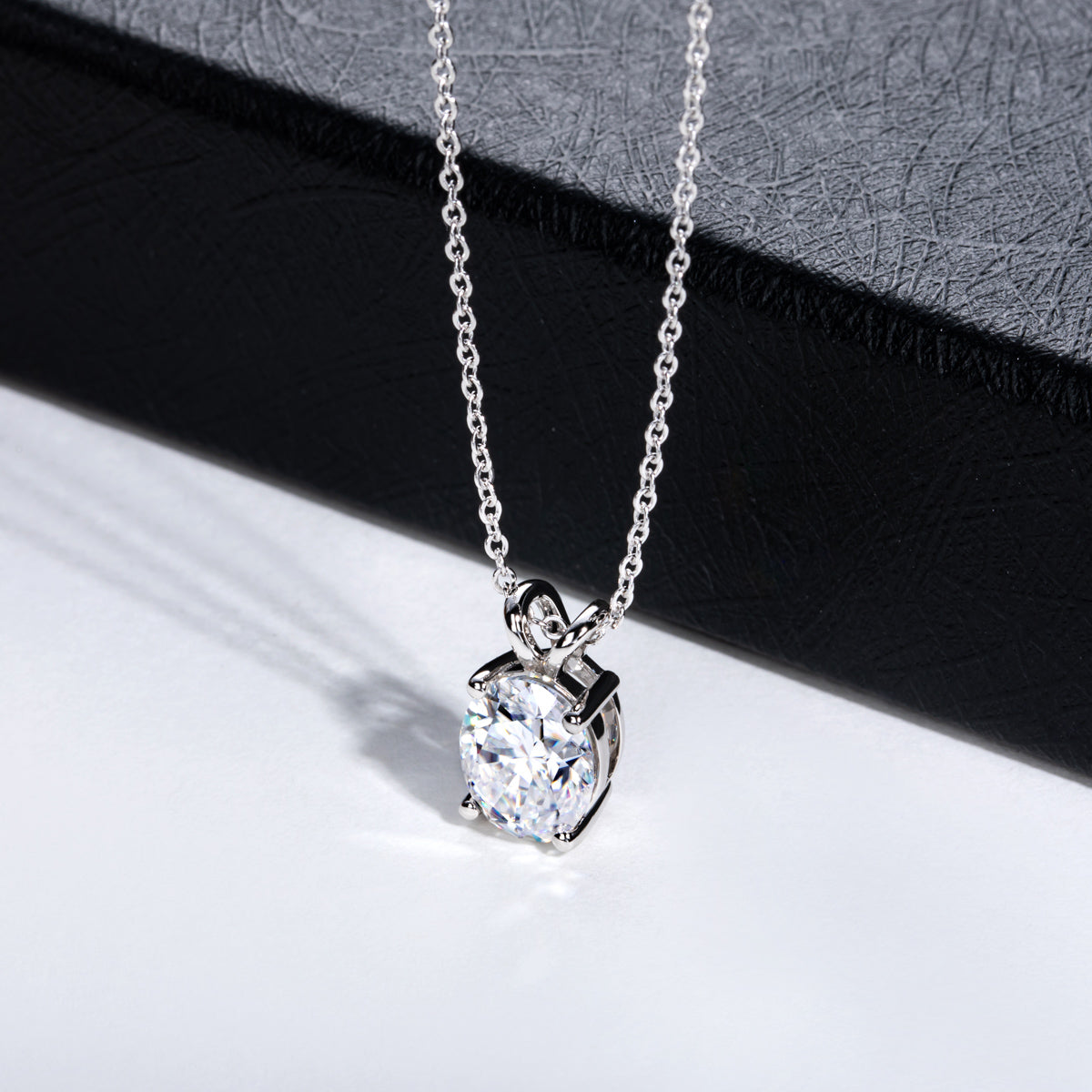 S925 Sterling Silver Oval Moissanite Clavicle Necklace