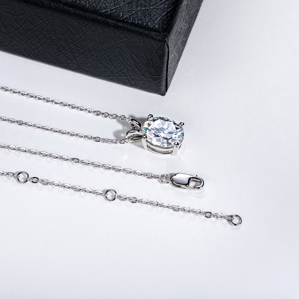 S925 Sterling Silver Oval Moissanite Clavicle Necklace