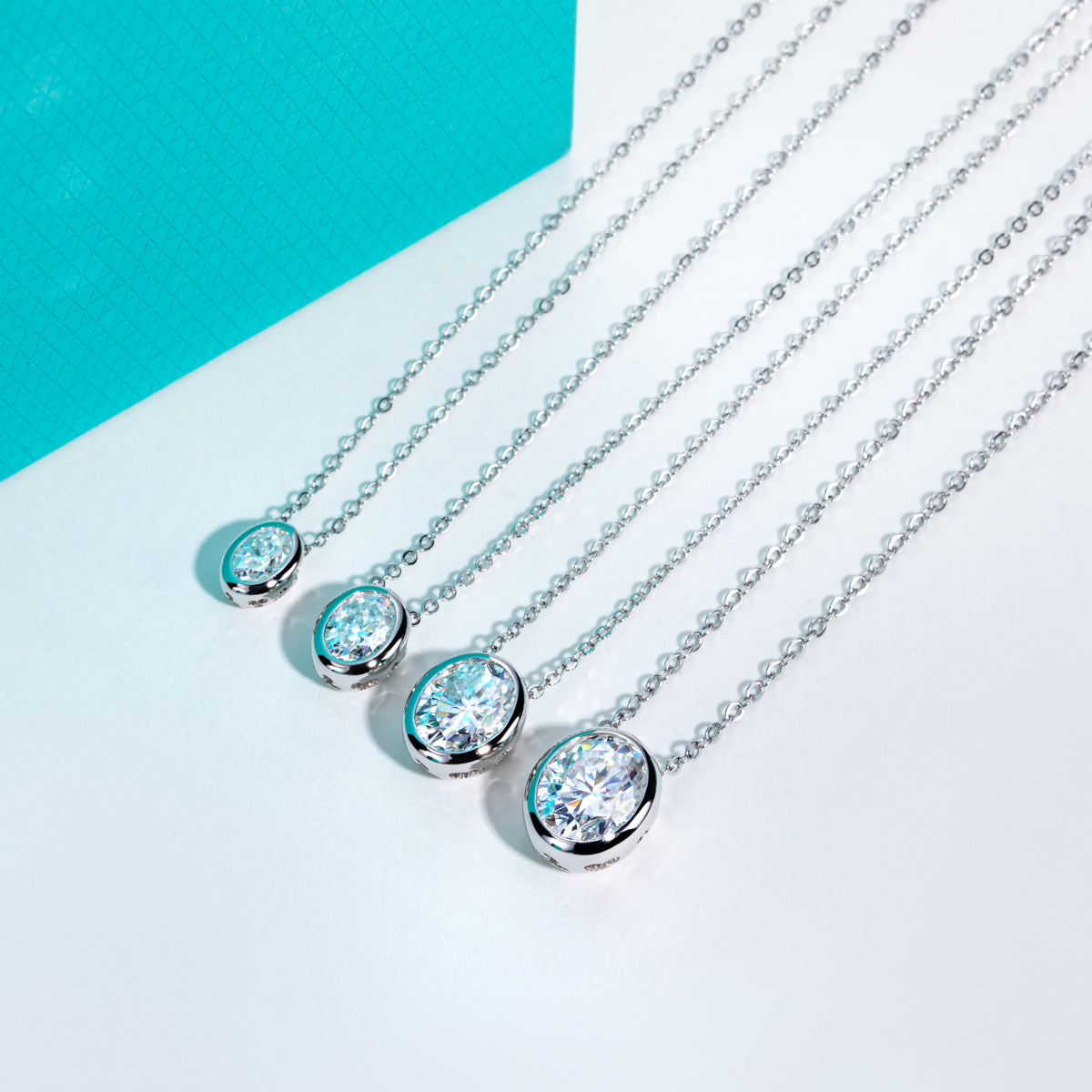 Oval Moissanite Pendant in 925 Sterling Silver