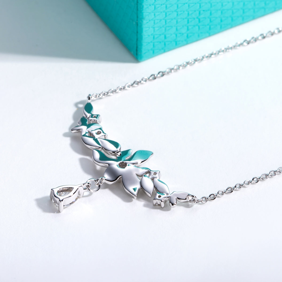 Orchid‑Shaped Minimalist Sterling Silver Clavicle Necklace