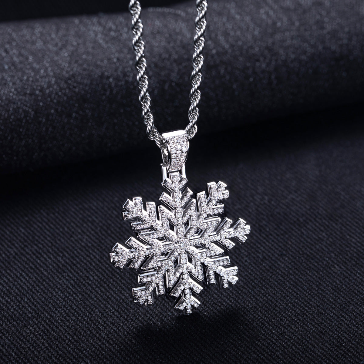 Hip‑Hop Style Snowflake Moissanite Pendant