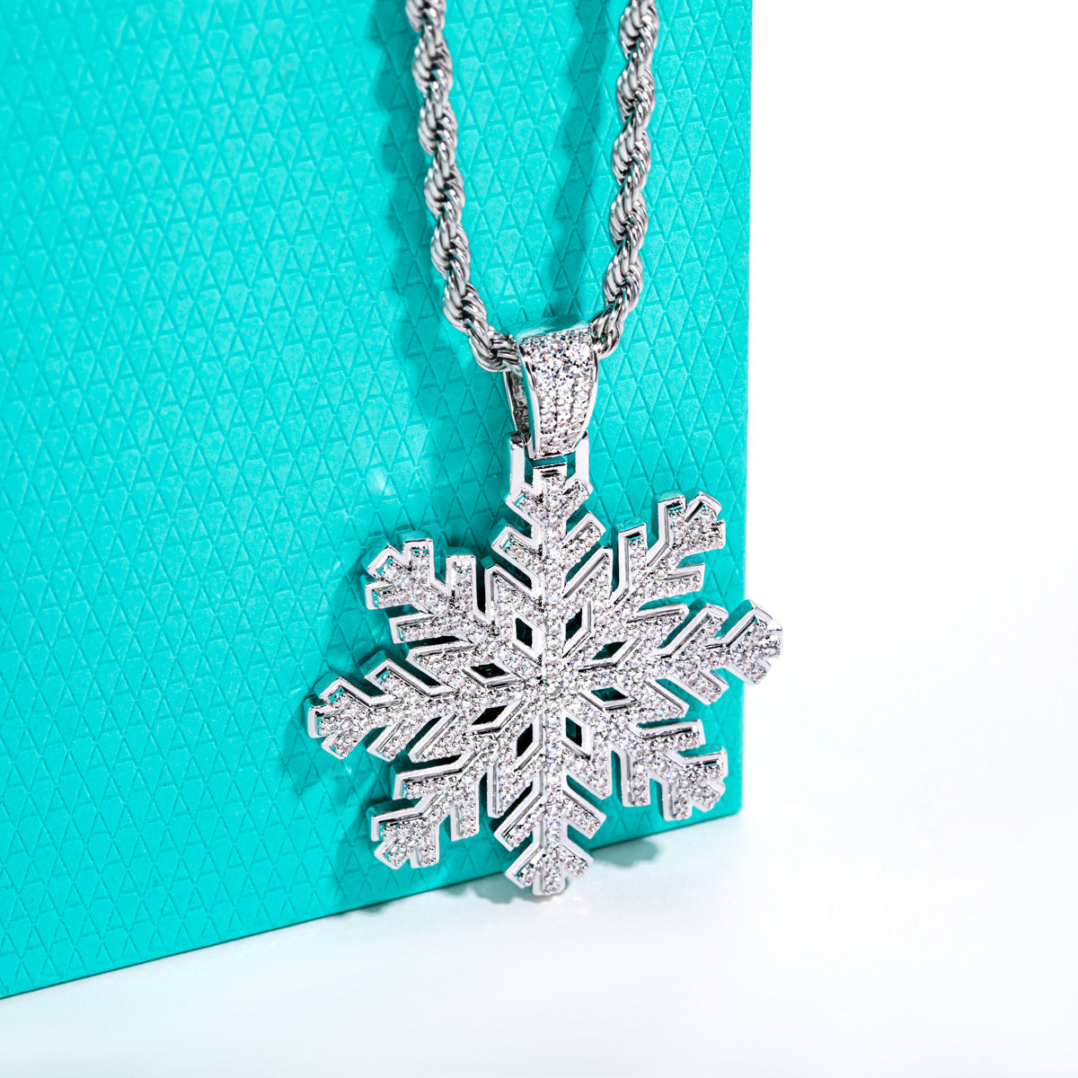 Hip‑Hop Style Snowflake Moissanite Pendant