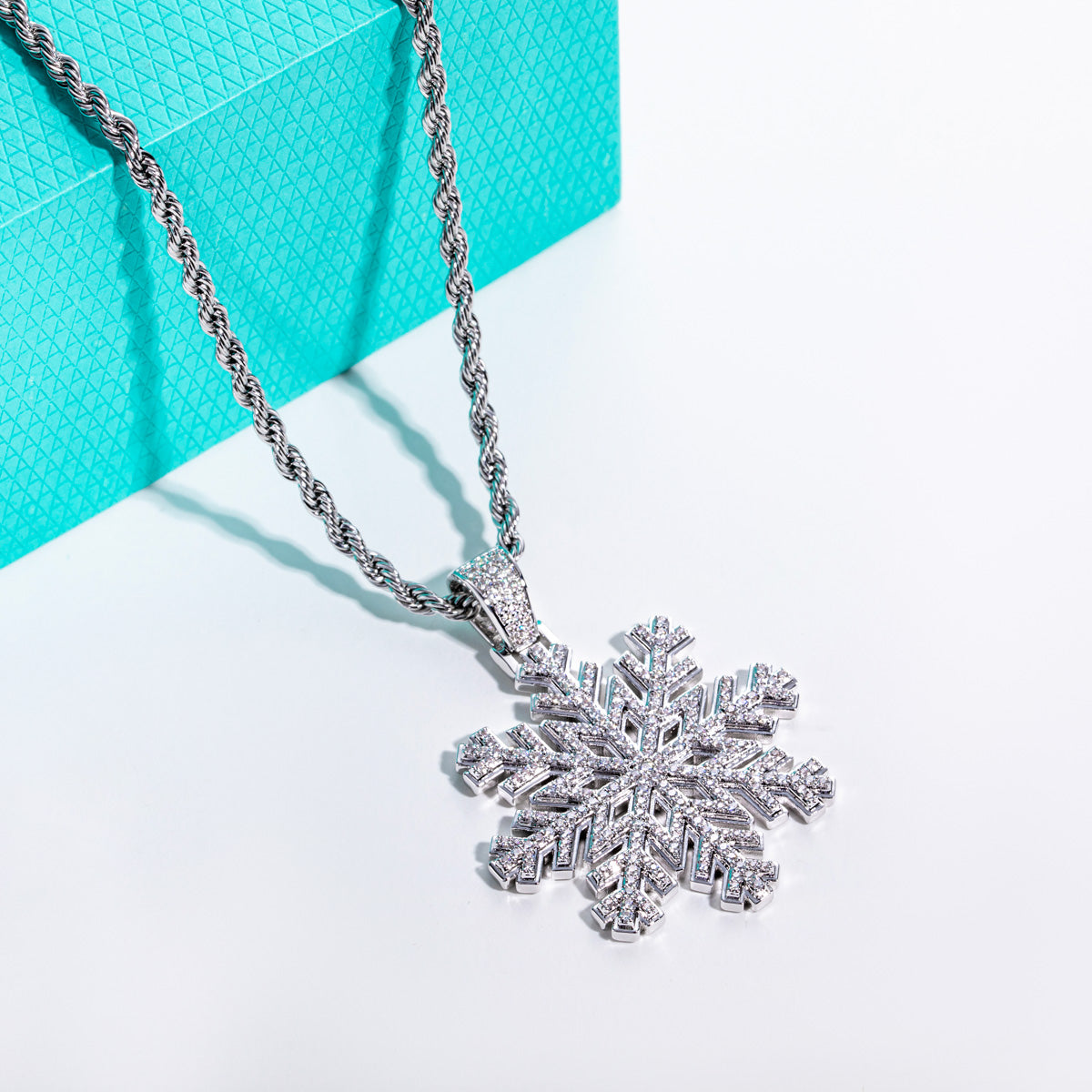 Hip‑Hop Style Snowflake Moissanite Pendant