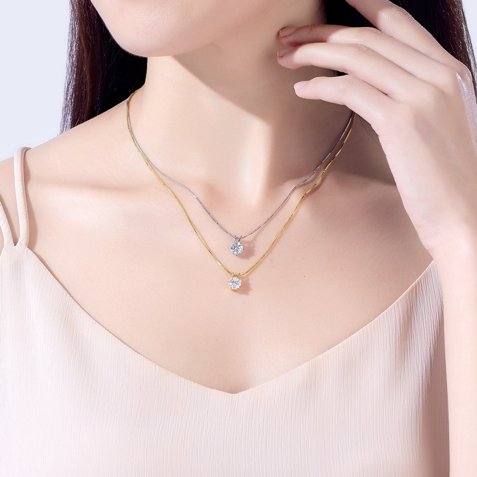 Round Cut Moissanite Pendant Necklace (1/3/5 ct)