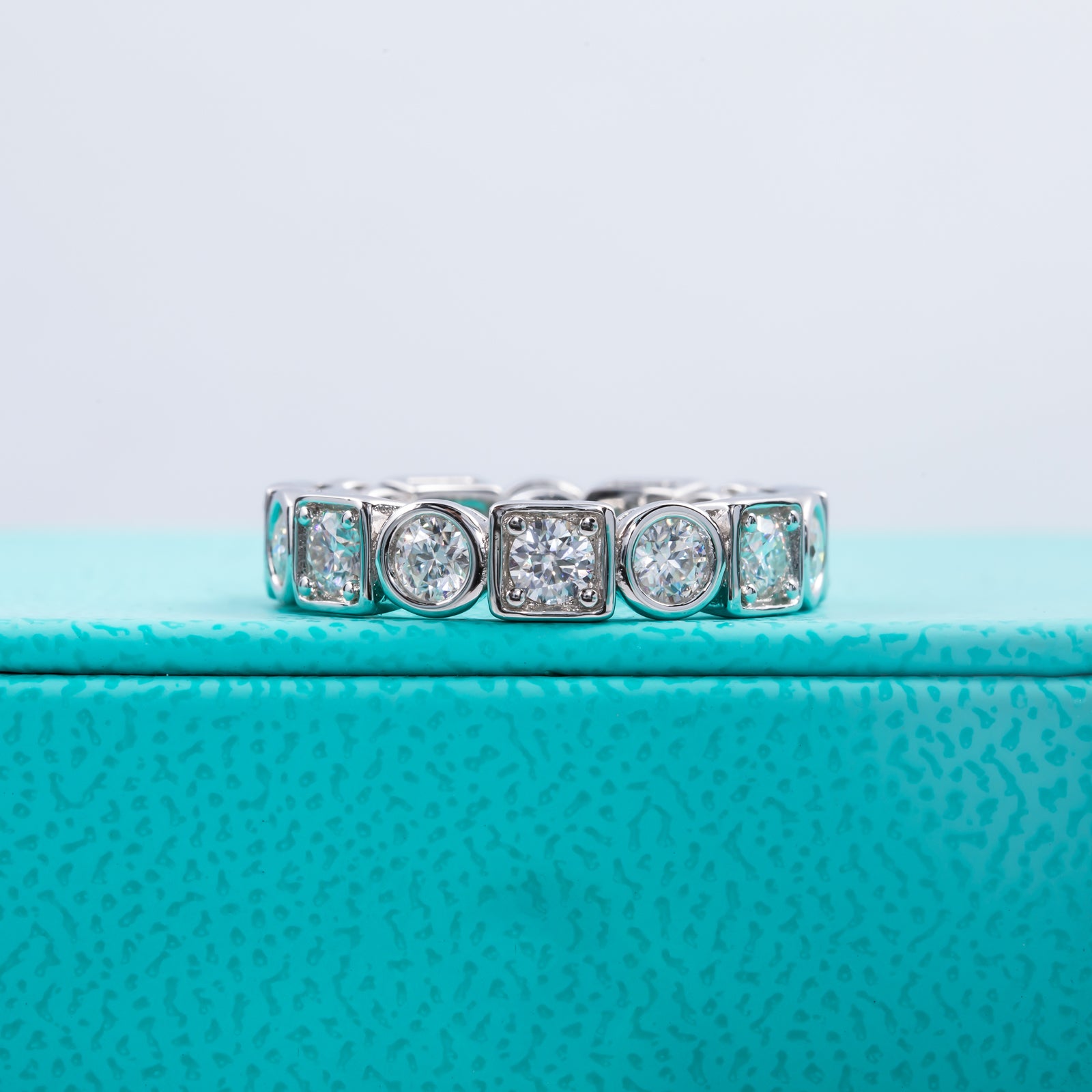 Round Cut Moissanite Wedding Band (2.8 cttw)