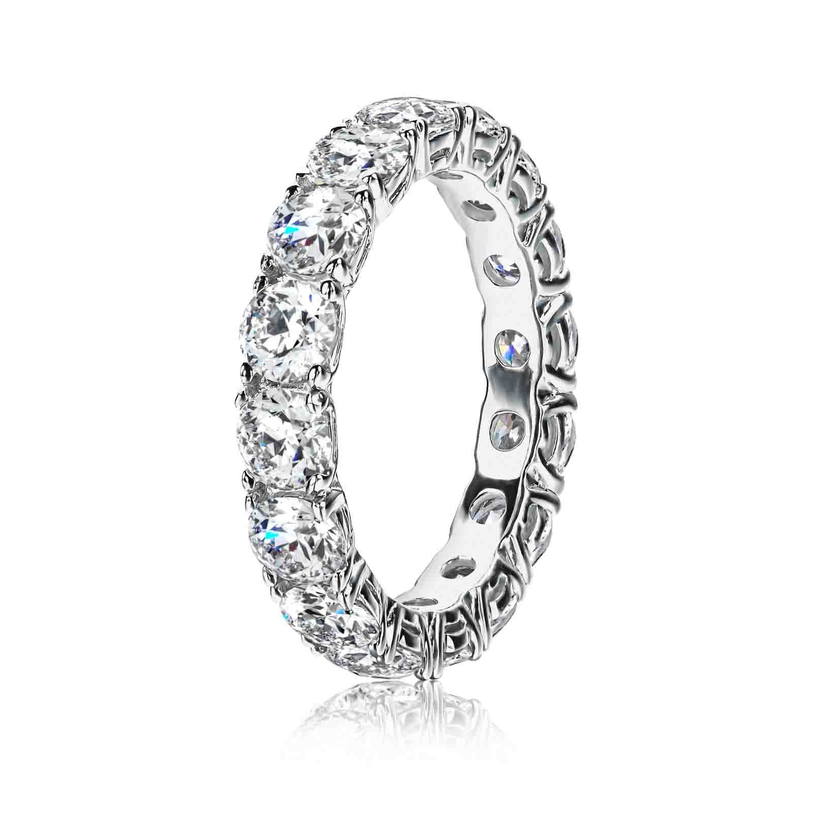 Round Cut Moissanite Wedding Band (4.8 cttw)