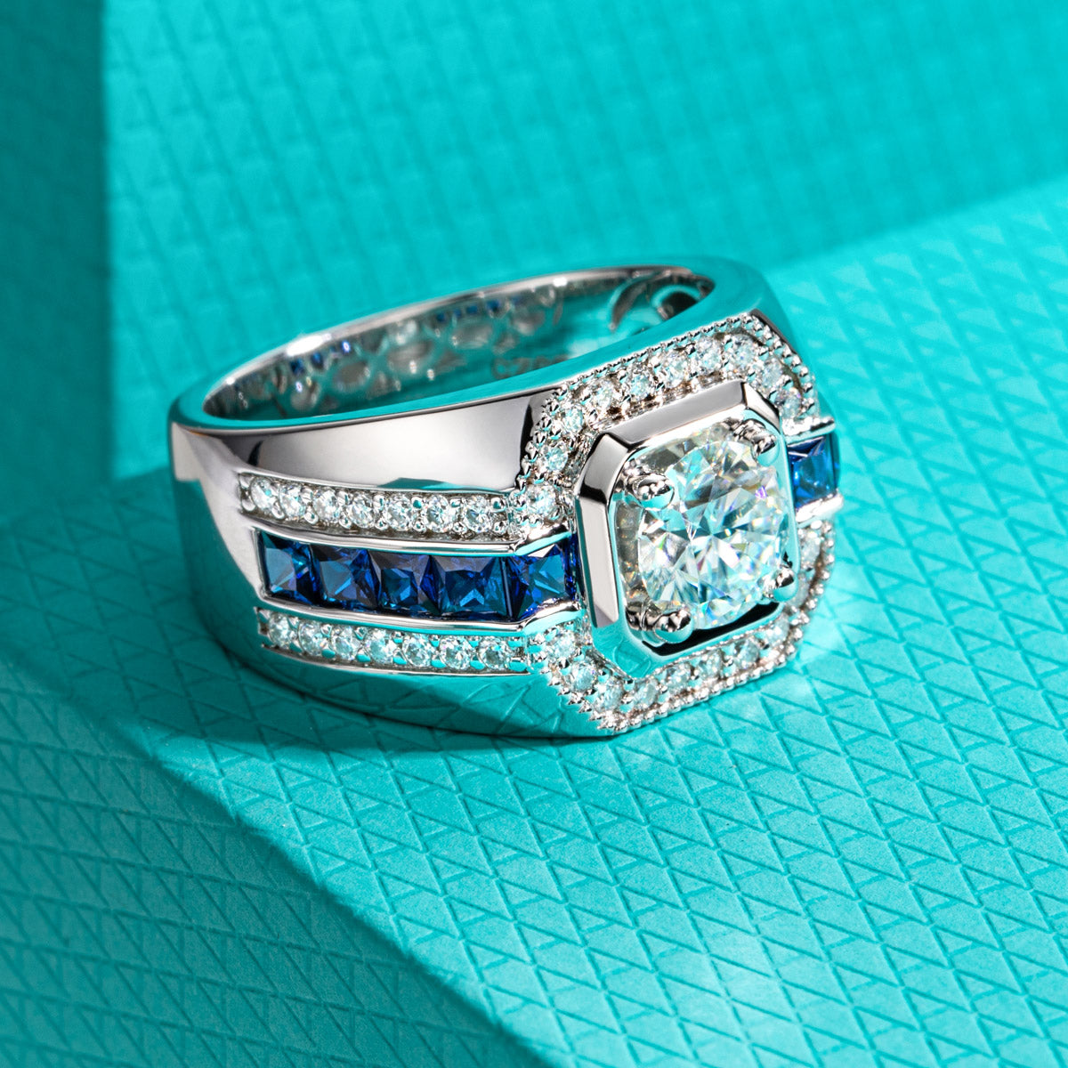 S925 Sterling Silver Men's Ring Inlaid with Moissanite