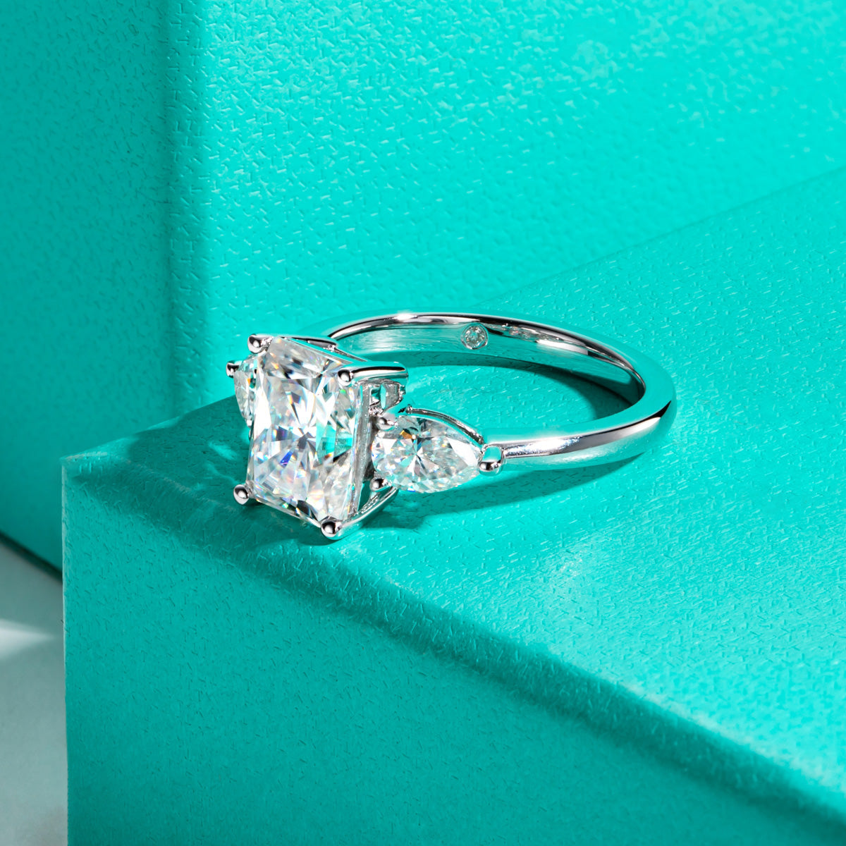 S925 Silver Radiant Cut Vintage Moissanite Wedding Ring