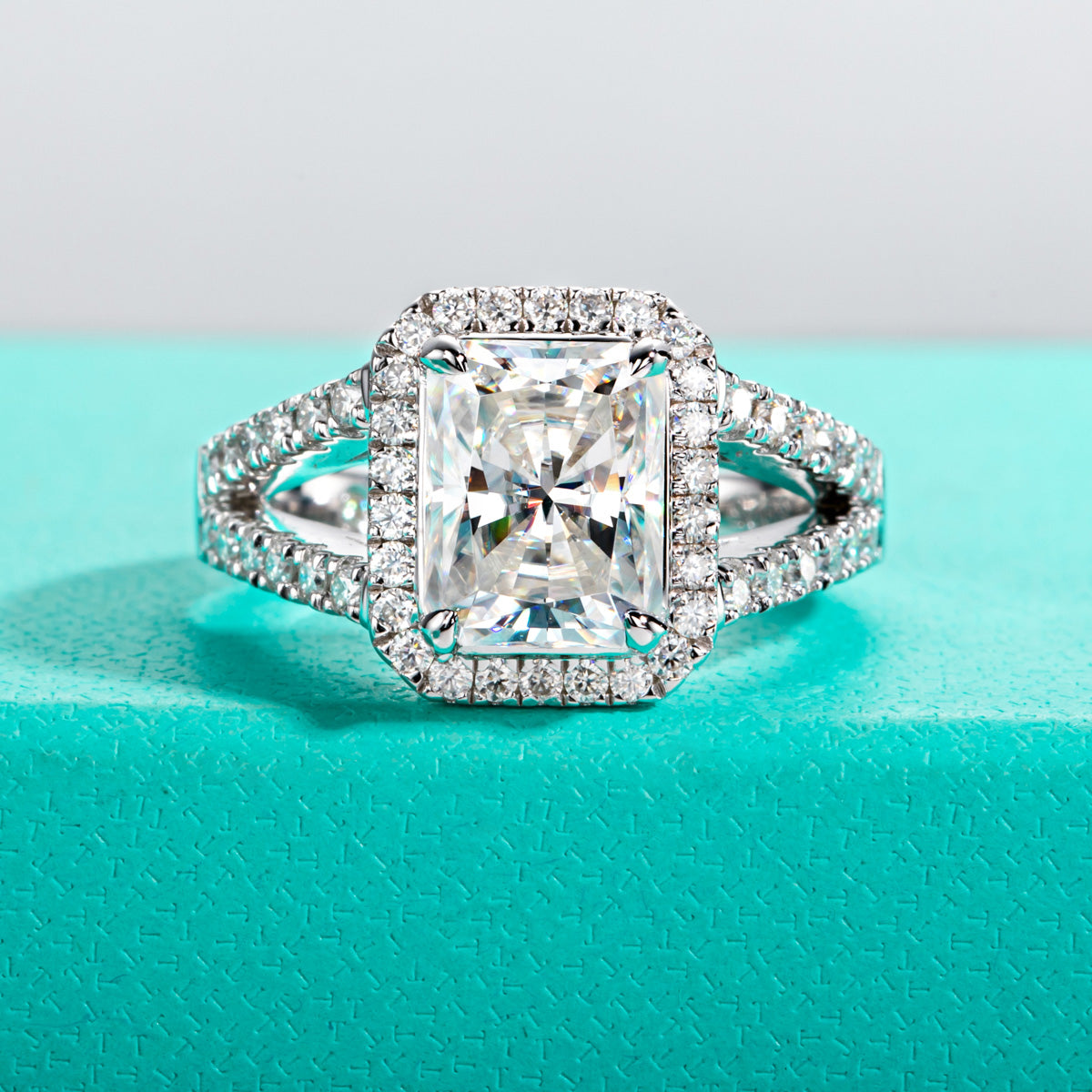 S925 Silver Radiant Cut Y-Setting Vintage Moissanite Engagement Ring