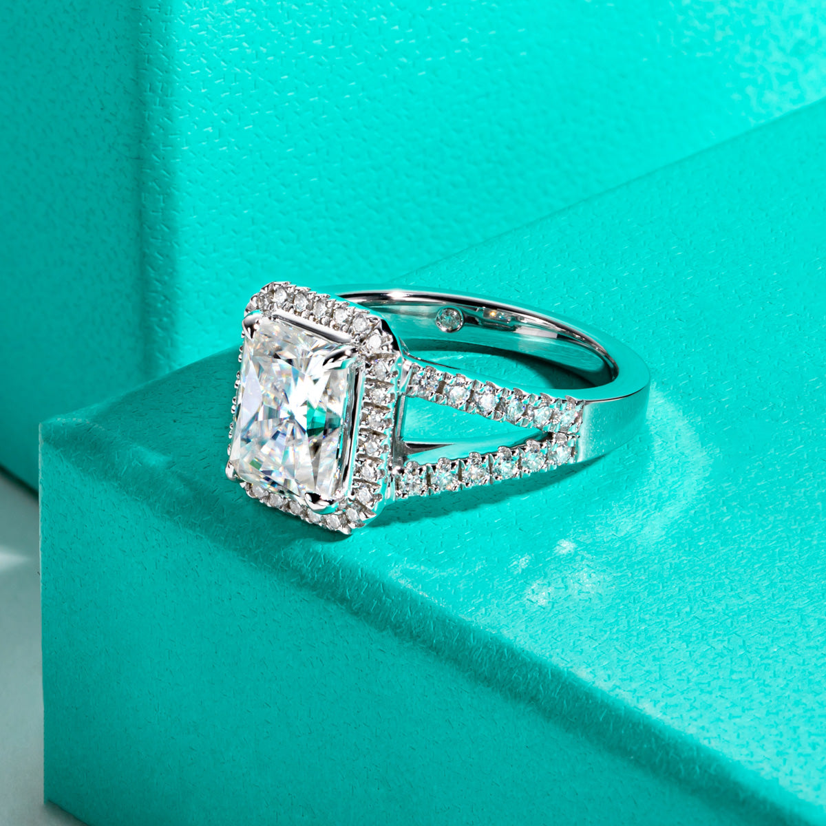 S925 Silver Radiant Cut Y-Setting Vintage Moissanite Engagement Ring