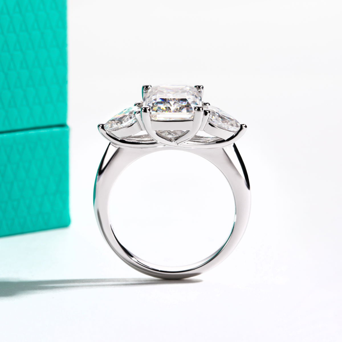 S925 Silver Emerald Cut 8×10mm Moissanite