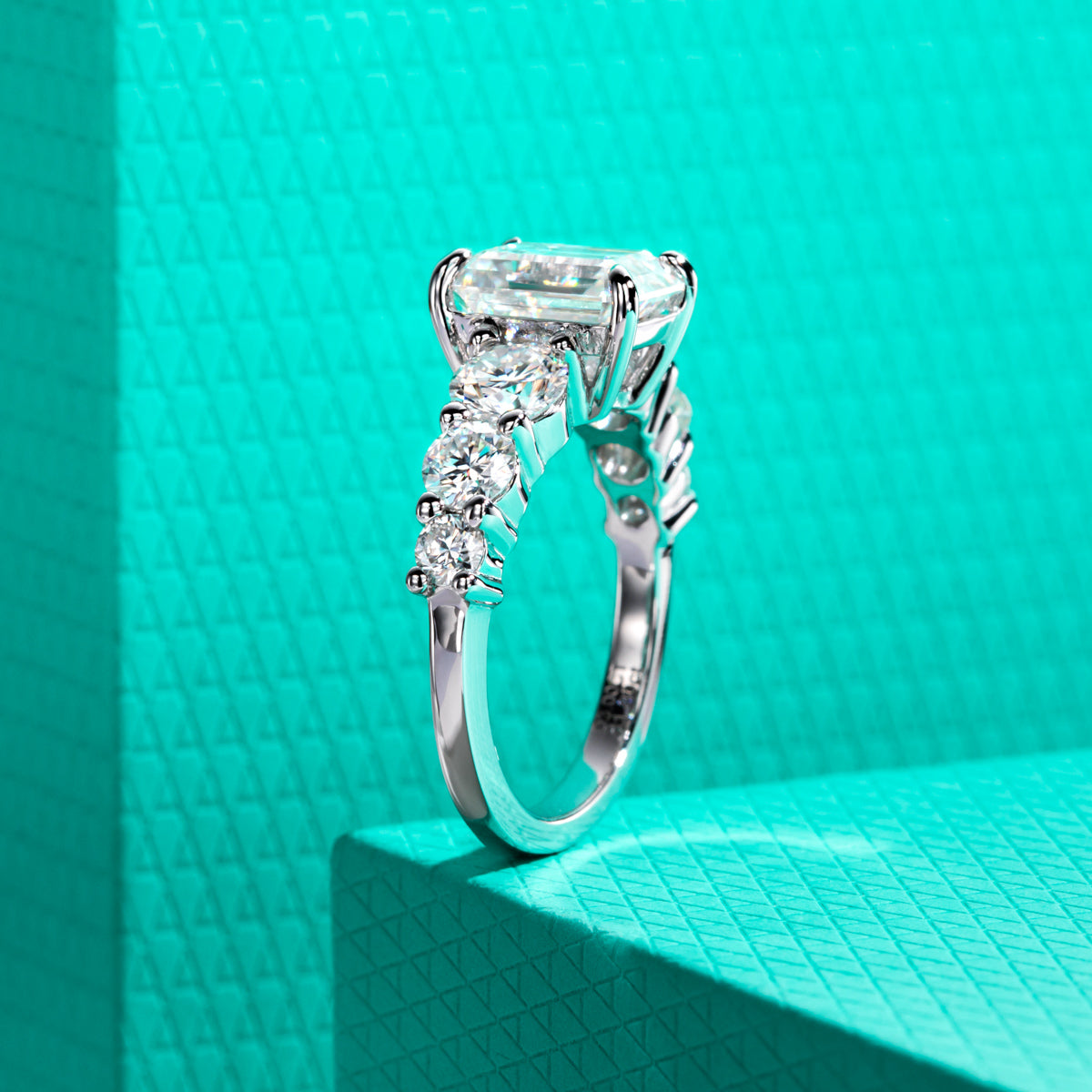 S925 Silver Moissanite Emerald Wedding Ring