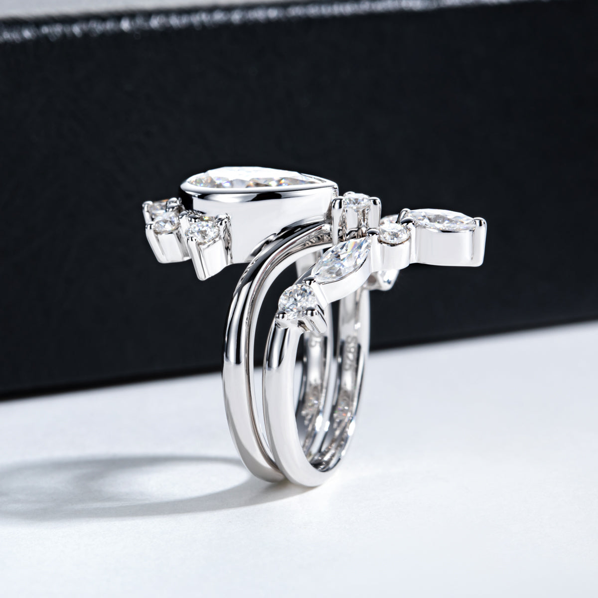 S925 Silver Pear Shaped Moissanite Wedding Ring