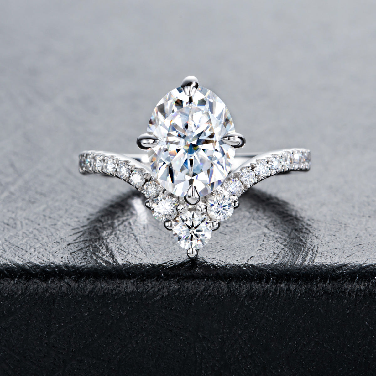 S925 Sterling Silver Oval Moissanite Wedding Ring