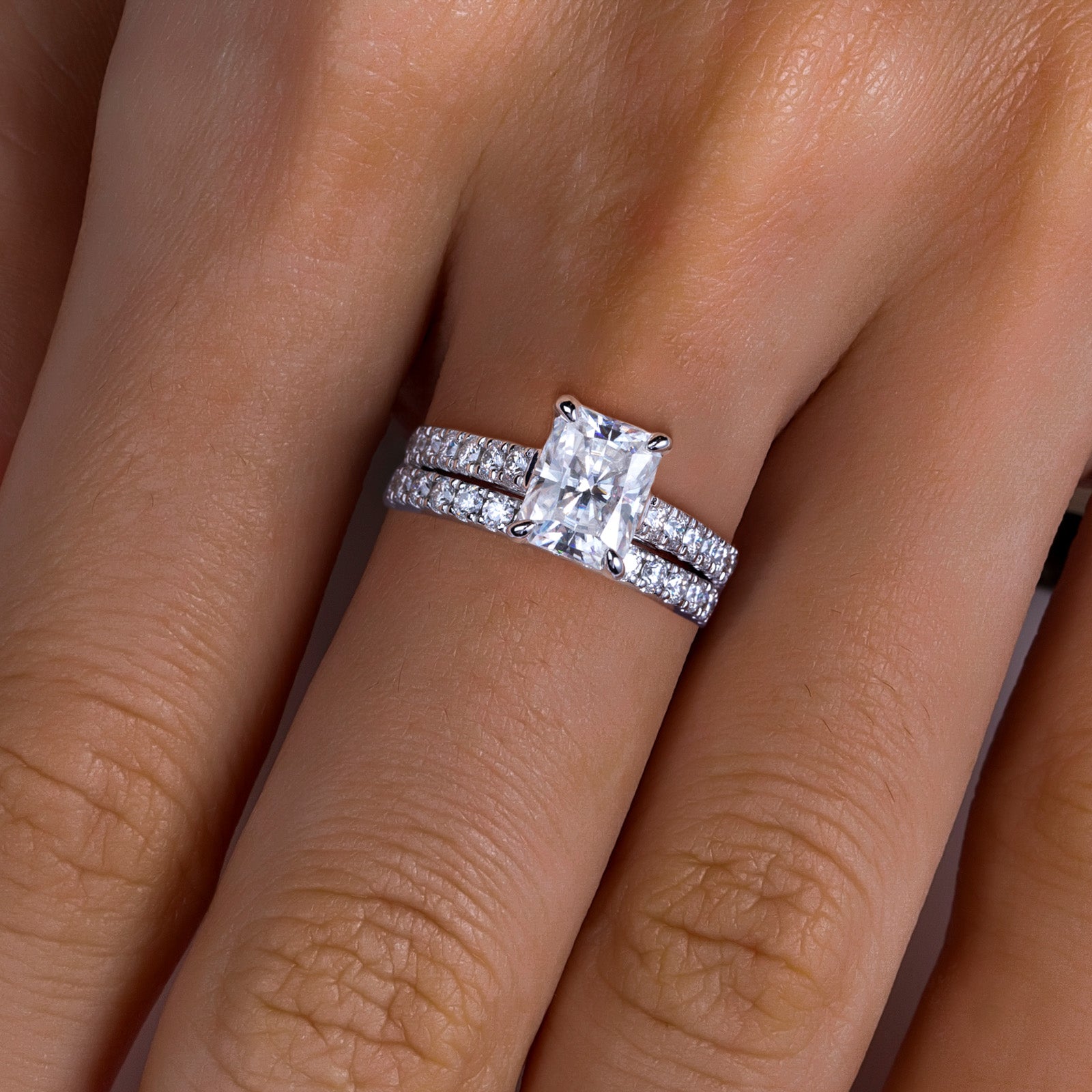 AnuClub Radiant Cut Moissanite Wedding Rings Sets 4.042cttw(3CT Center Stone) Bridal Set D Color VVS1 925 Sterling Silver Engagement Promise Anniversary Ring for Women With Certificate