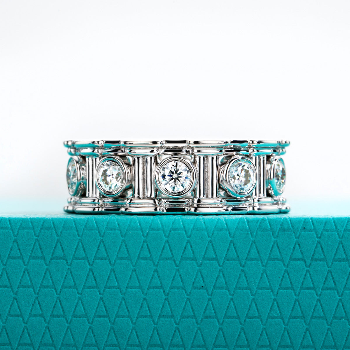 S925 Sterling Silver Roman Column Moissanite Band Ring